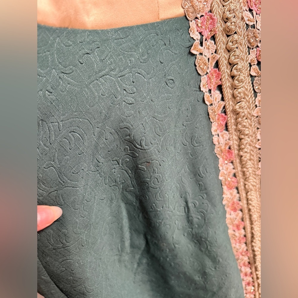 Elegant Green and Gold Embroidered Women’s Dress khaftan Morracan M/Large - Picture 11 of 13